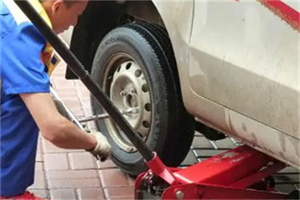 纳溪附近拖车24小时服务热线电话